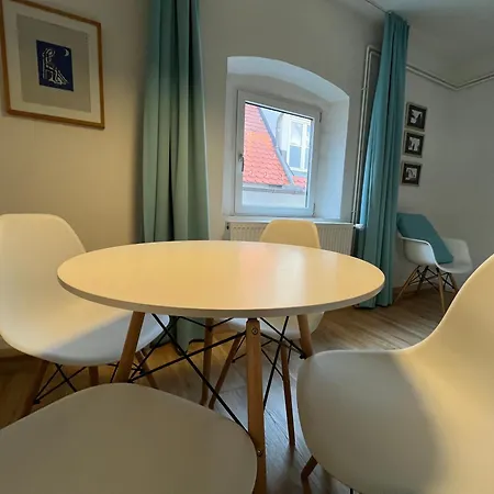 Whats-app Self-check-in - Vibrant Life In Apartmán *