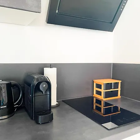 Whats-app Self-check-in - Vibrant Life In Apartmán *