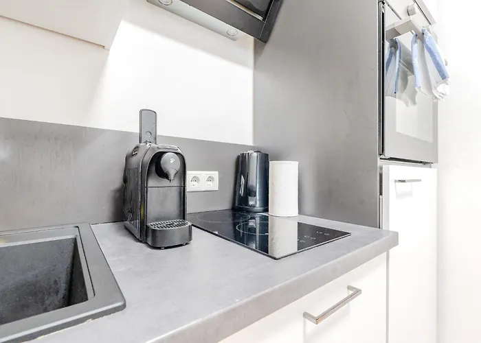 Whats-app Self-check-in - Vibrant Life In Daire *