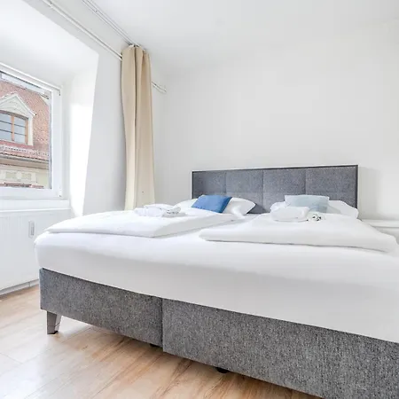Apartment Whats-app Self-check-in - Vibrant Life In *
