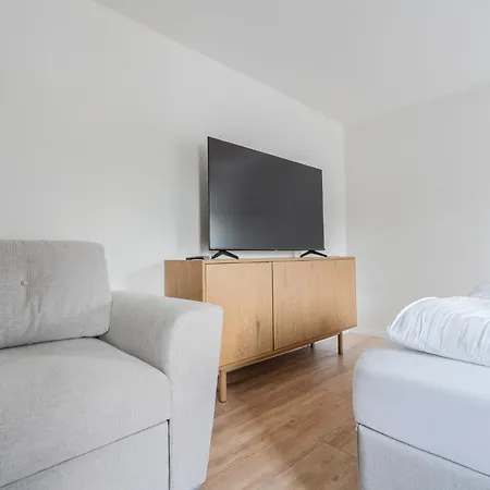 Whats-app Self-check-in - Vibrant Life In グラーツ