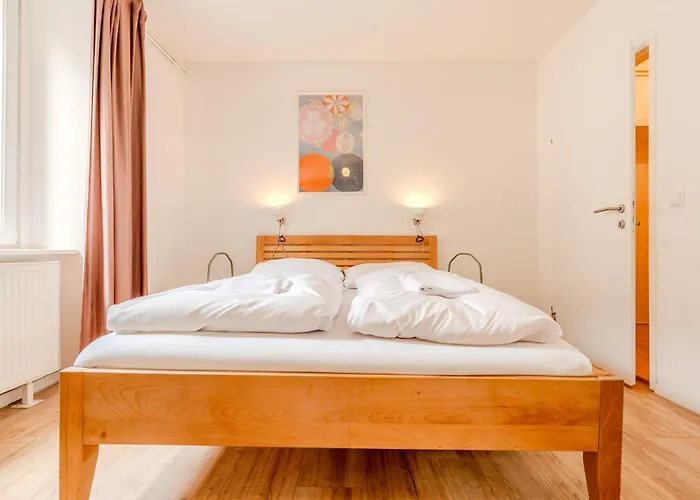 Whats-app Self-check-in - Vibrant Life In Graz