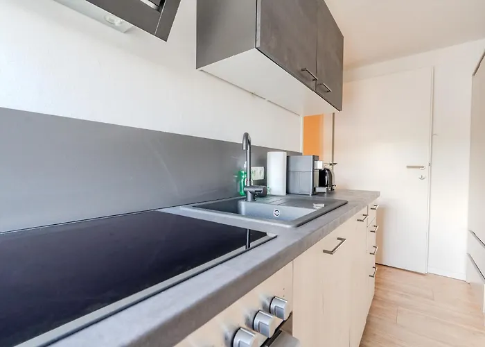 Apartment Whats-app Self-check-in - Vibrant Life In *