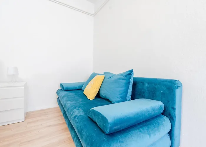 Apartment Whats-app Self-check-in - Vibrant Life In