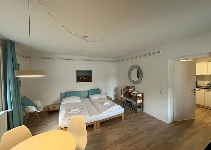 Apartment Whats-app Self-check-in - Vibrant Life In *