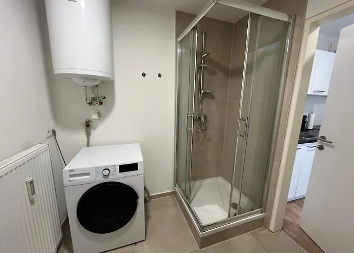 Apartment Whats-app Self-check-in - Vibrant Life In *