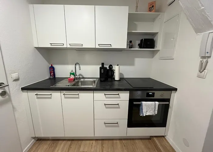 Apartment Whats-app Self-check-in - Vibrant Life In Graz