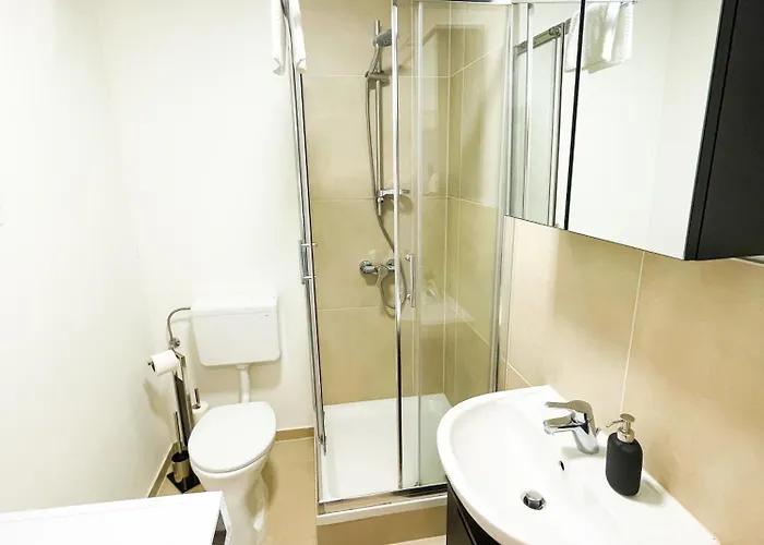 Apartment Whats-app Self-check-in - Vibrant Life In Graz