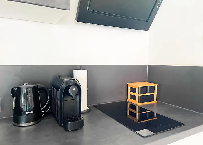 Whats-app Self-check-in - Vibrant Life In Apartamento *